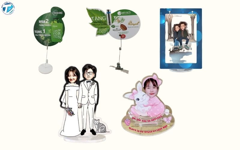 Mẫu standee mini sáng tạo, độc đáo